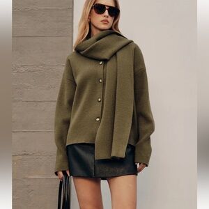 Commense Button Front Knit Cardigan with Matching Scarf in Dark Green Size S